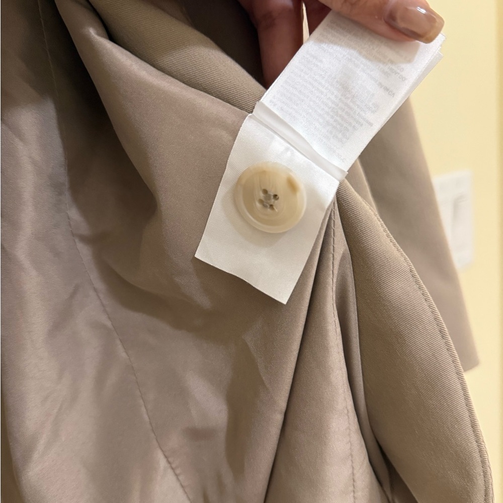 H&M Classic Beige Blazer - Picture 6 of 11